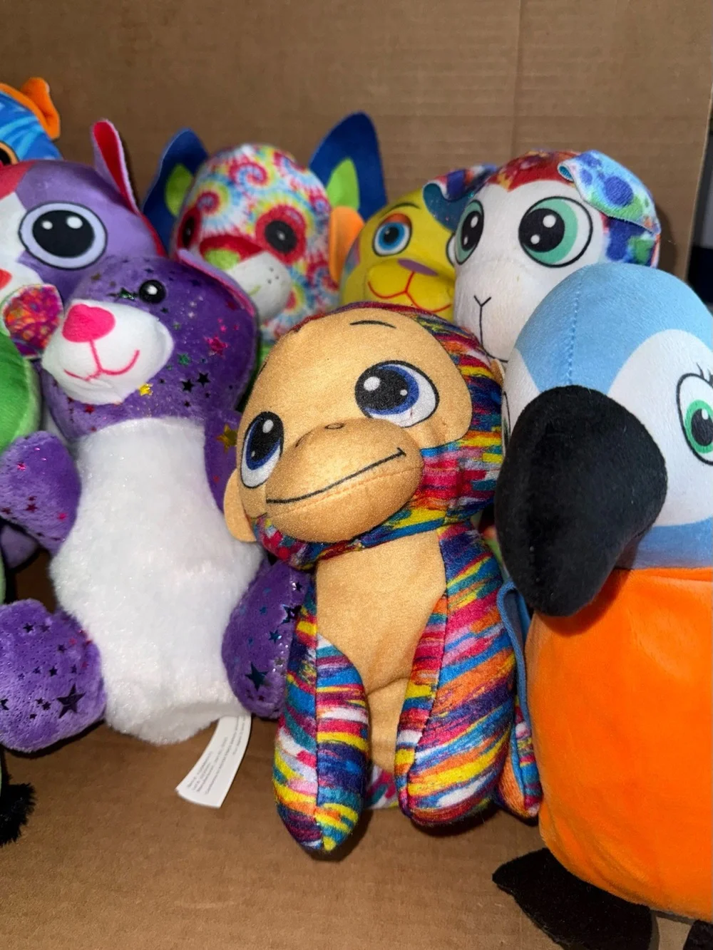 13 lightweight plush Cat Monkey Pig Lion 8” & 11” A28